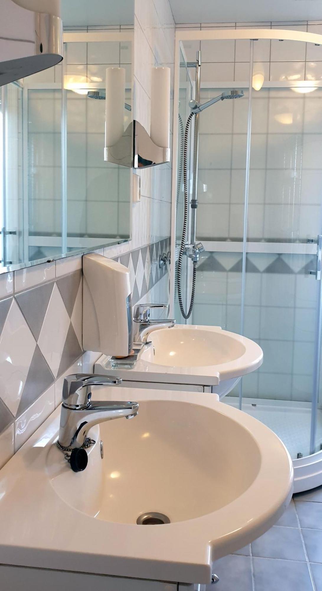 Klostergarden Bed & Breakfast Tautra Экстерьер фото